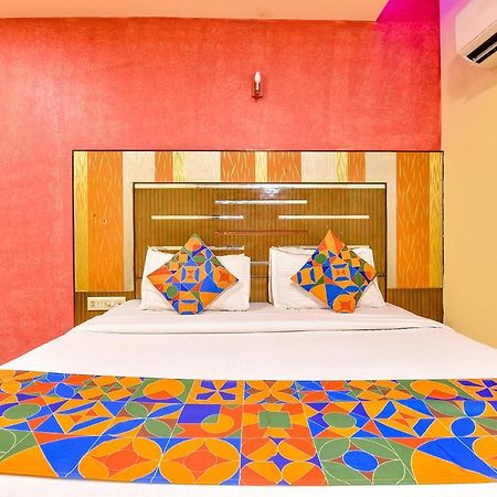 Fabhotel Kadamb Inn Ахмедабад Екстериор снимка