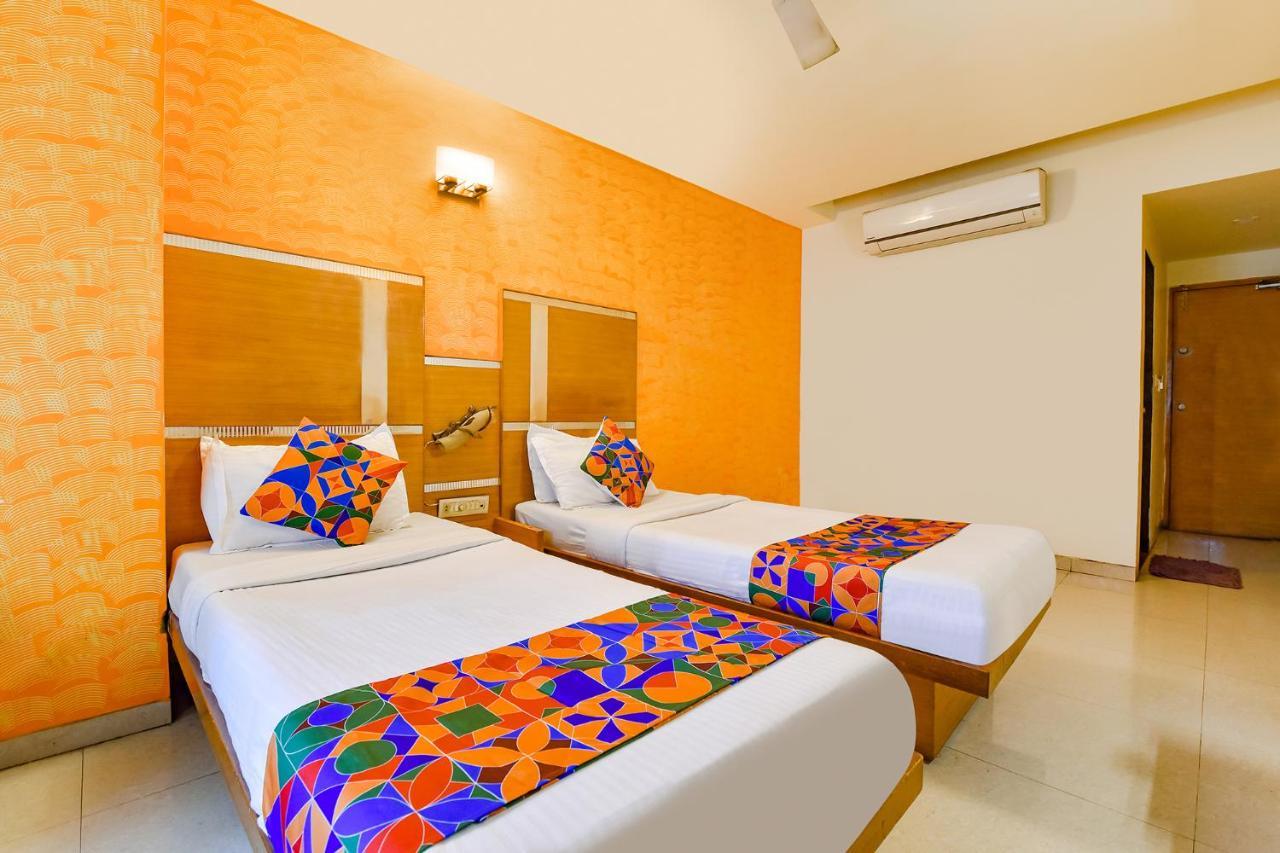 Fabhotel Kadamb Inn Ахмедабад Екстериор снимка